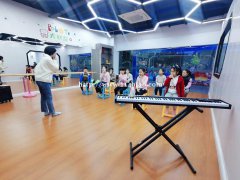 福州唱歌培训，鱼乐音乐秉承“专注、专业”