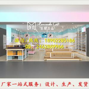 西双版纳名创饰品店展示架道具展示效果陈列