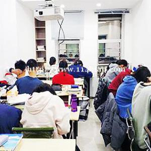 托福冲刺班资深教师传授技巧济南雅思培训学校