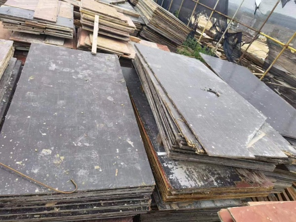 北京回收旧模板（上门回收建筑模板）长期收购竹胶板