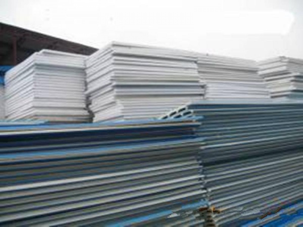 回收彩钢板（旧彩钢板价格）二手彩钢瓦回收北京市回收泡沫彩钢板
