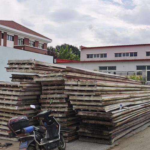 北京彩钢板回收-全北京上门回收废旧彩钢板