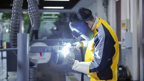 乌鲁木齐市万通技工学校招汽车专业的学生开始招生啦20