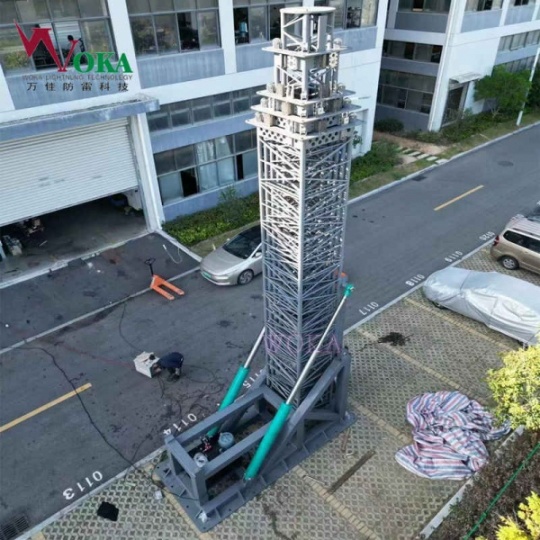 70米移动通讯车天线升降塔 自锁侧翻式升降天线塔