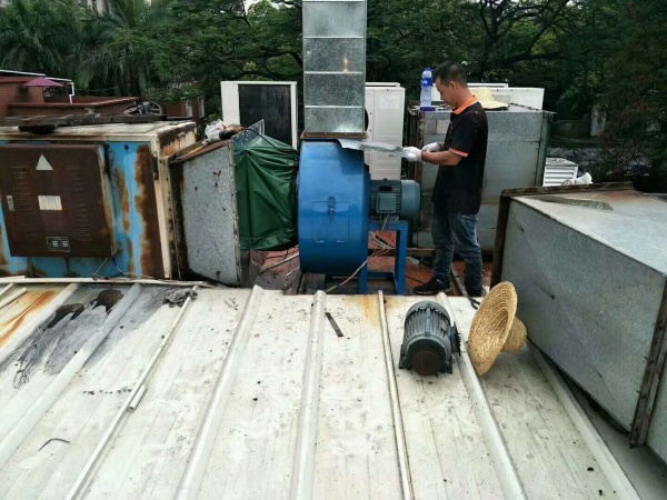 越秀区排油烟系统油烟管道油烟净化设备烤肉店抽油烟系统安装