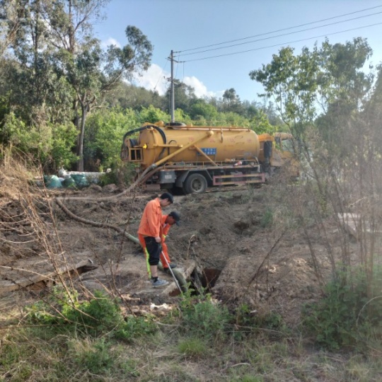 昆明周边专业沉淀池城厂区下水道清淤市管网清淤河道清淤鱼塘清淤