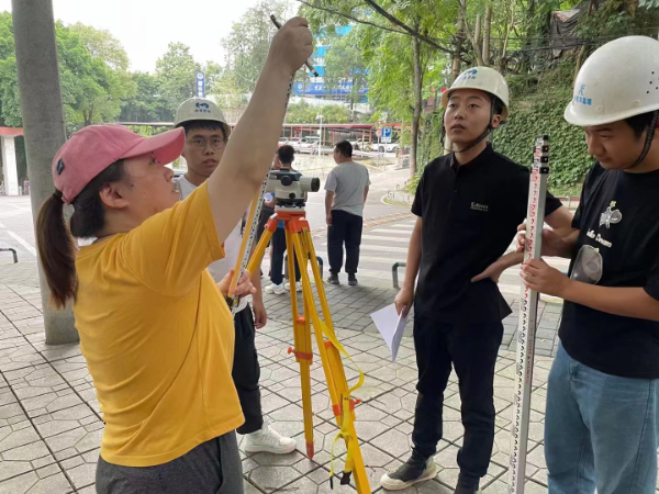 重庆唯一学习施工员测量员实操技术的学校