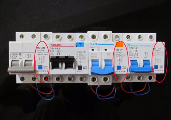 灯具安装电话太原安装灯具插座电工上门维修