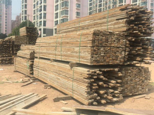 回收二手木材（旧木方回收）北京市回收建筑模板