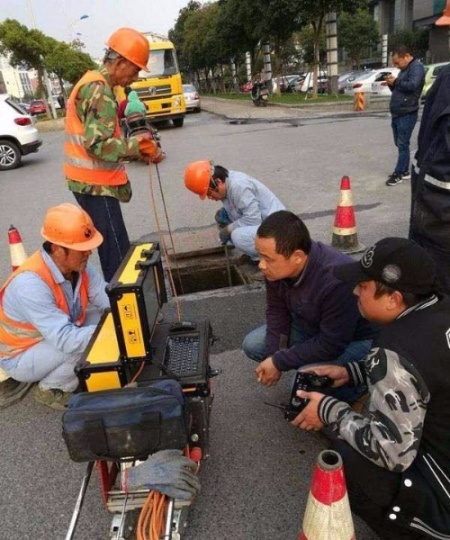 太原市化粪池清理,抽粪工程联系电话