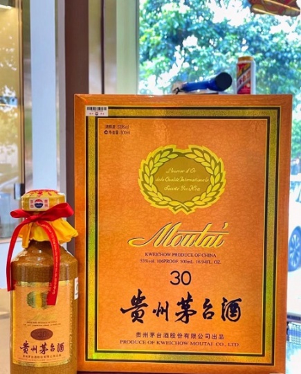 30年茅台酒瓶子回收明细参考上门回收30年茅台酒瓶