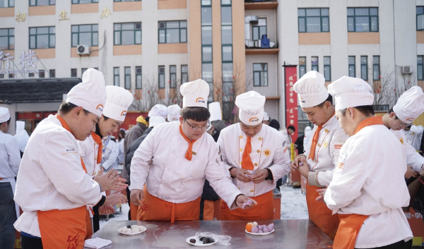 天津有学厨师的学校吗？地址在哪？