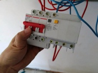 太原人民路专业电工安装维修灯具插座空开维修家电线路优惠